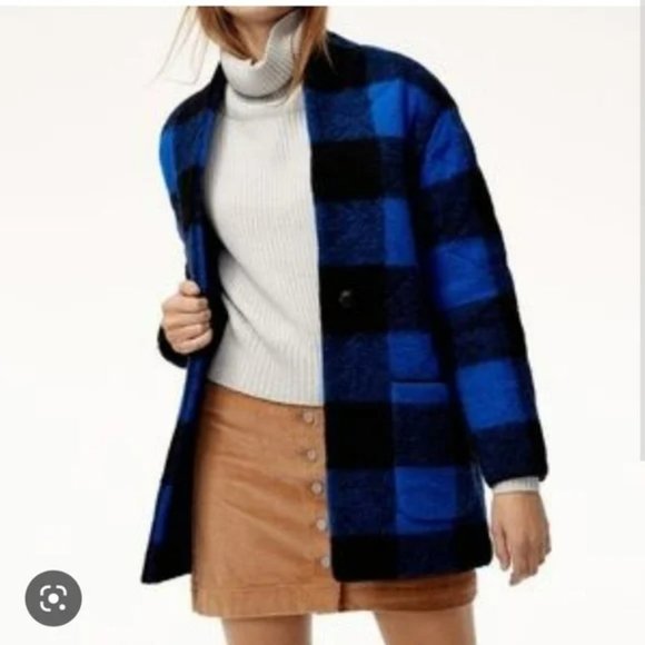 Aritzia Jackets & Blazers - Aritzia Cecile Plaid Coat